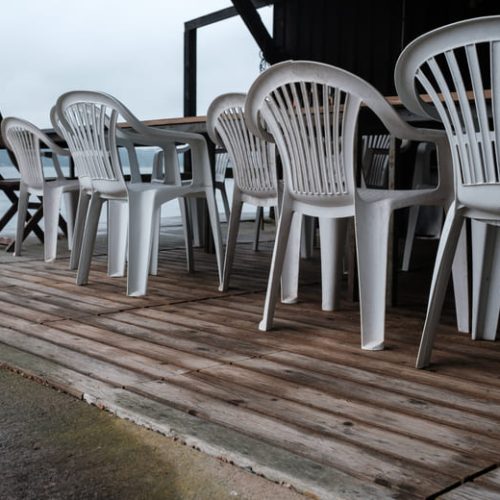 Sanchia: mesas y sillas de plástico modernas y ergonómicas para Chile