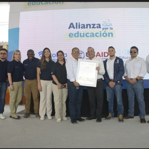 La Alianza por la Educación: apoyo de Ficohsa y aliados
